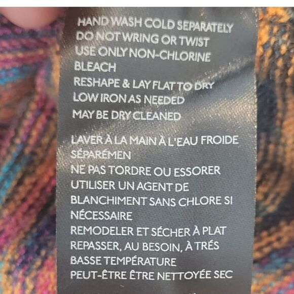 Anthropologie Ruby Flutter-Sleeved Top in Novelty Rainbow Color Way M - Picture 9 of 9